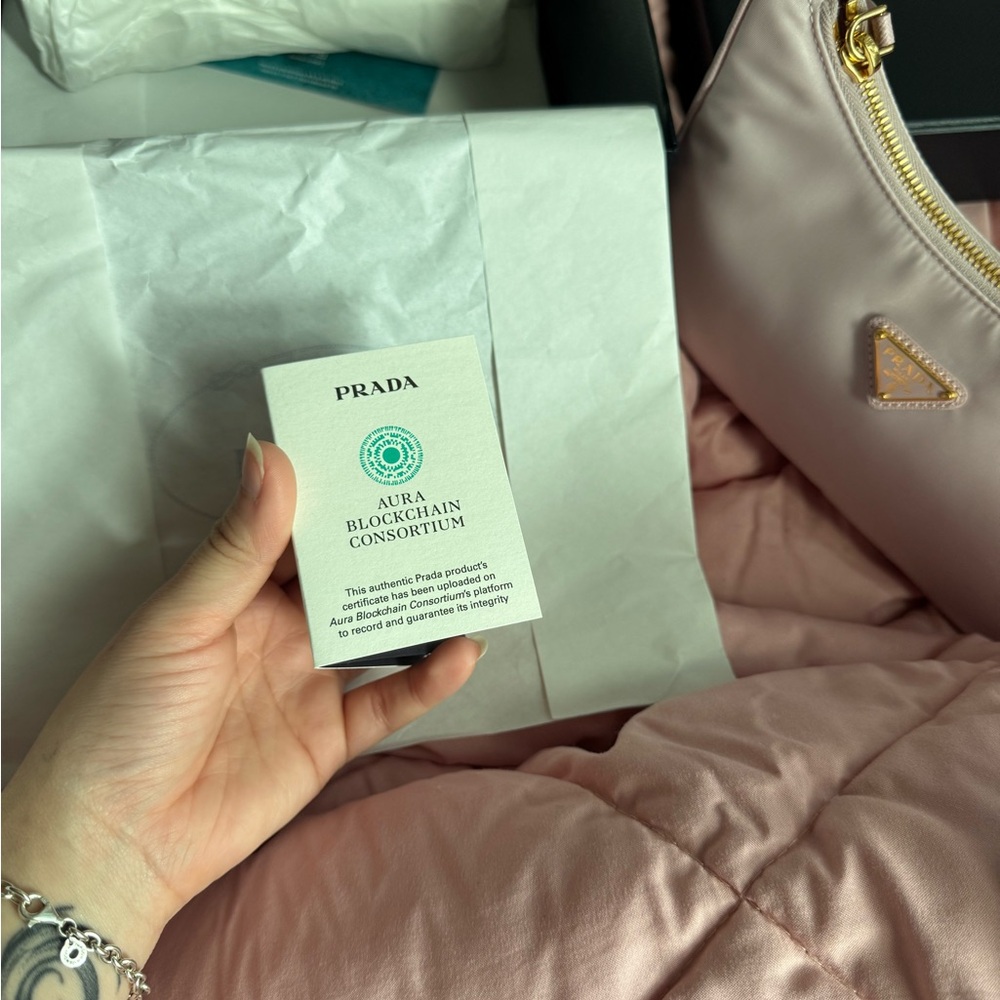 Prada Re-Edition 2005 Re-Nylon and Saffiano mini bag - Picture 10 of 10